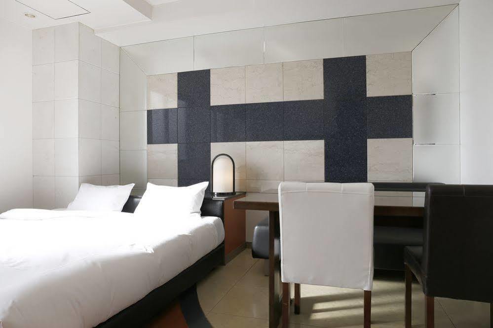 Niceinn Hotel Maihama Tokyo Bay Premiere Urayasu Екстериор снимка